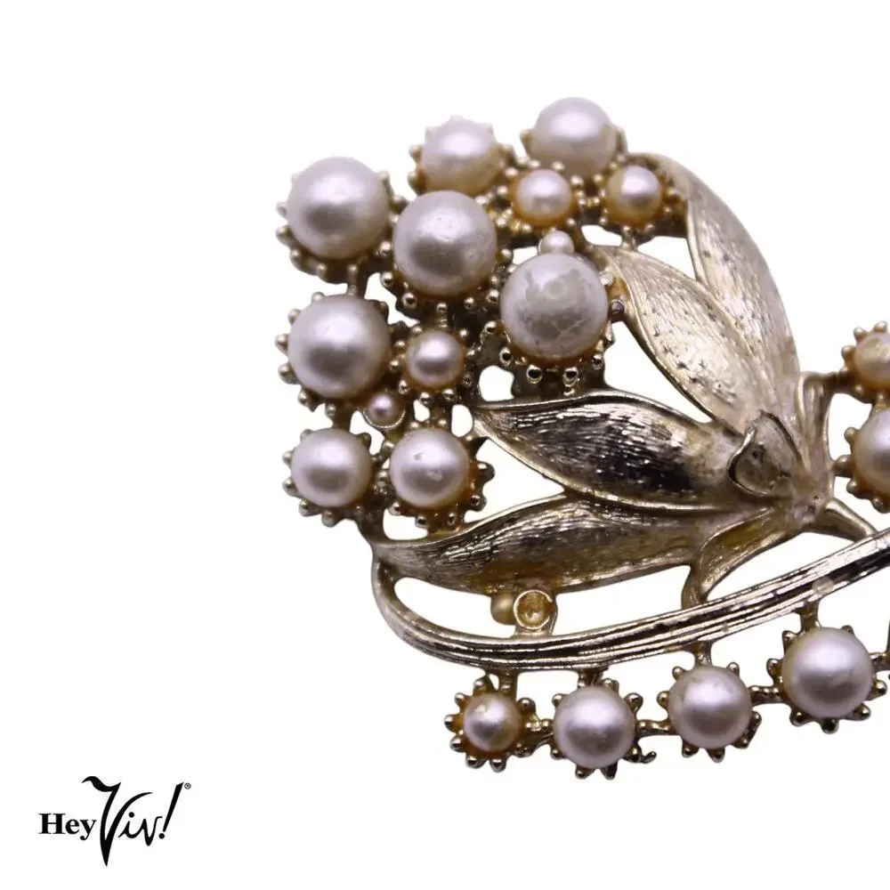 Vintage Pearl Flower Pin Brooch Bouquet Gold Metal Open Work 2.25